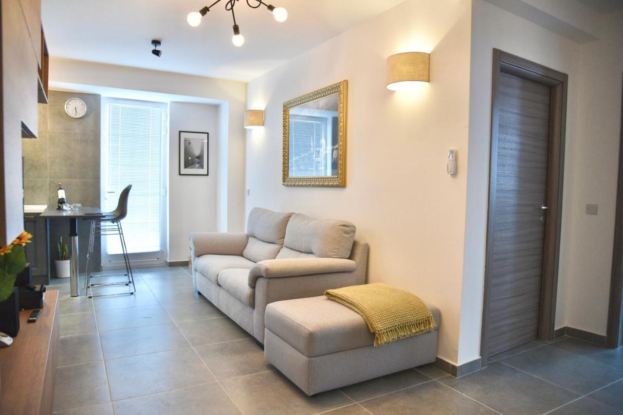 Bright & Modern 2-Bedroom, 4Th Floor Apartment In Gzira, Malta Zewnętrze zdjęcie