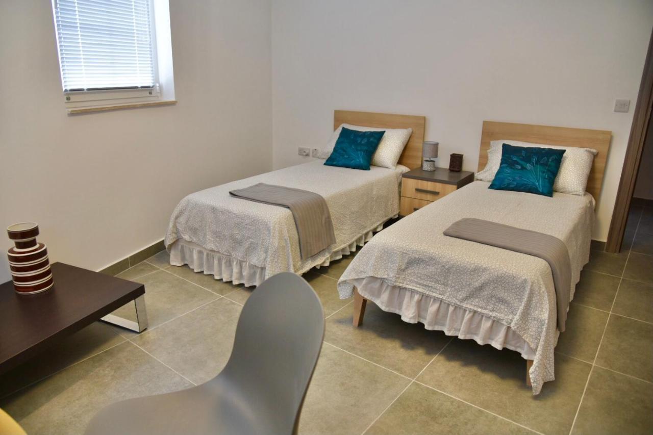 Bright & Modern 2-Bedroom, 4Th Floor Apartment In Gzira, Malta Zewnętrze zdjęcie